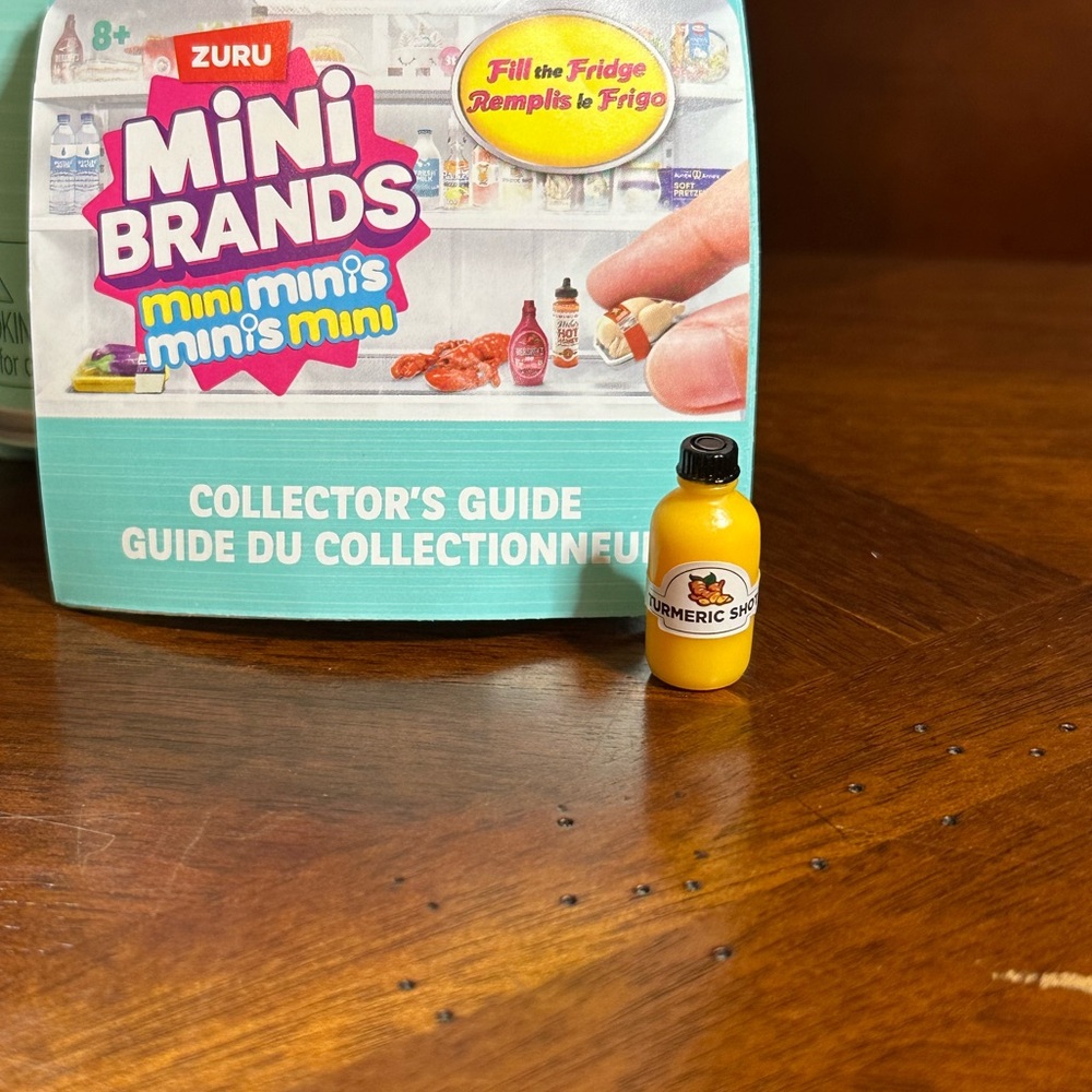 ZURU Mini Brands Turmeric Shot